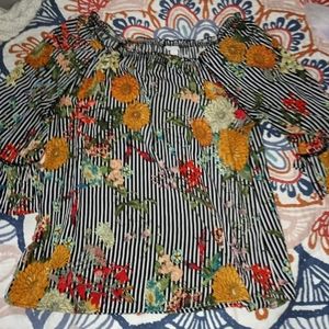 A beautiful shirt for spring 🌻